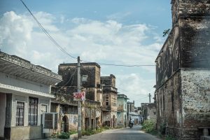 Exploring The Use Of Silence In Avant-Garde Compositions